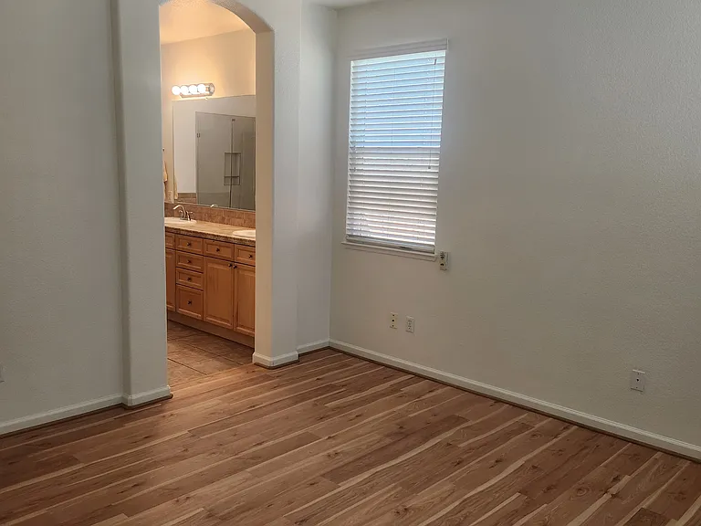 9520 Happy Canyon Dr — Photo 12