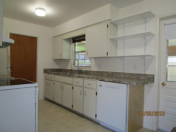 5th image of 1204 Turnbull St