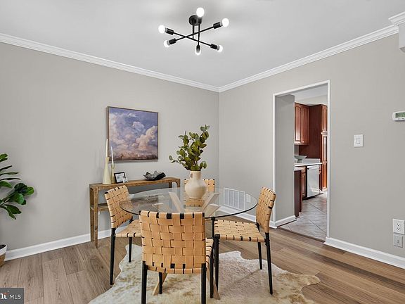 5th image of 5142 Dahlgreen Pl