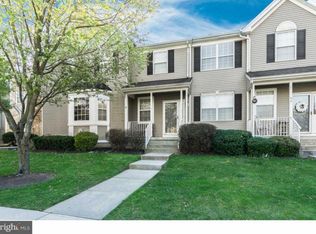 43 Faxon Dr, Robbinsville, NJ 08691