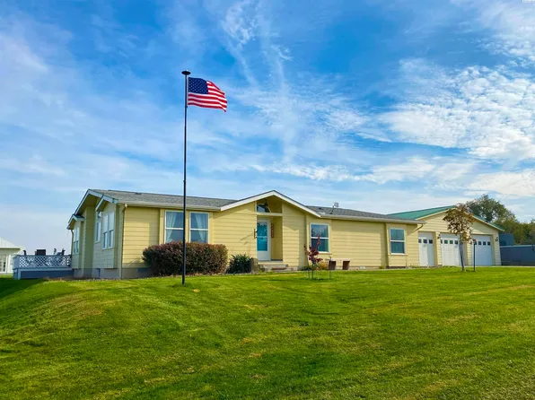 203833 E Terril Rd, Kennewick, WA 99337
