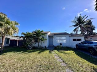 6848 SW 38th St, Miami, FL 33155