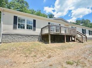 3784 Oakey Dolin Rd, Salem, VA 24153