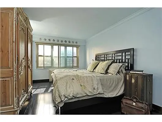 Sold by Douglas Elliman | media 3