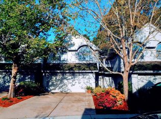 131 Southampton Ln #B, Santa Cruz, CA 95062