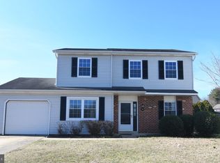 4 Moat Ct, Bear, DE 19701