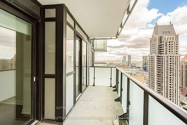 4130 Parkside Village Dr #2807 — Photo 33