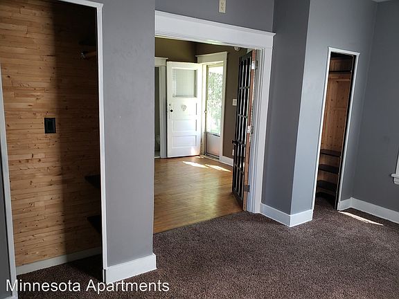 4th image of 1563 Charles Ave APT 9