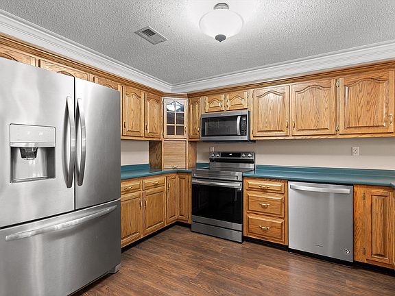 5th image of 4924 Dayton Blvd