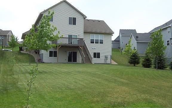 2nd image of 1113 Park Ln SE