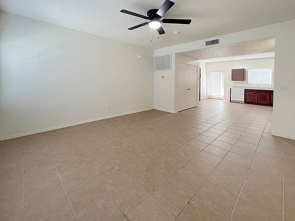 2nd image of 2319-2331 N Desert Willow Ln