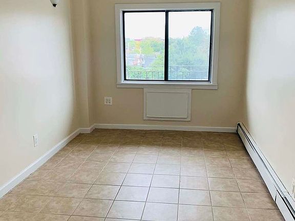 2nd image of 21-33 21st Ave #2R