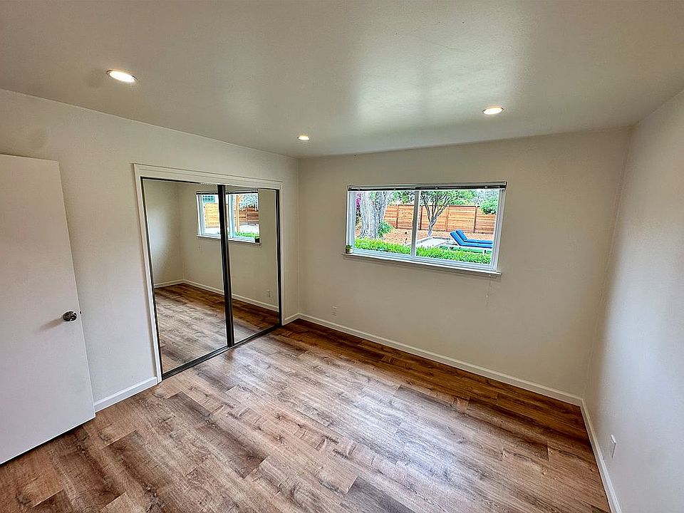 1st image of 6219 Avenida Ganso