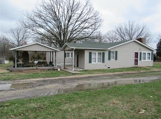 833 Lindburg Rd, Cuba, MO 65453