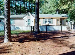 239 Hawkins Rd, Hartsville, SC 29550