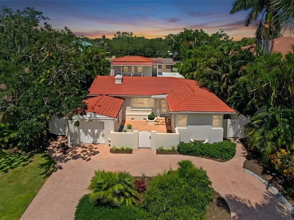 860 Snell Isle Blvd NE, Saint Petersburg, FL 33704