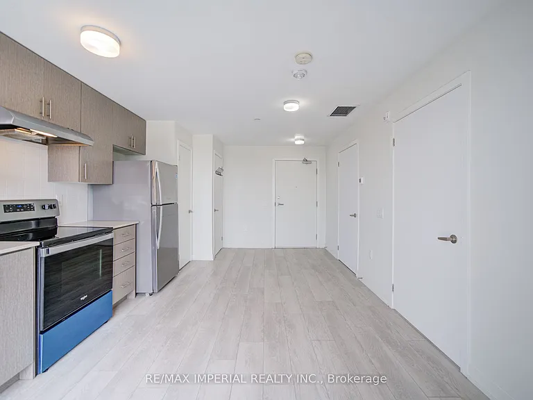 3401 Ridgeway Dr W #420 — Photo 10