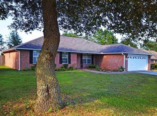 4884 Timber Ridge Dr, Pace, FL 32571