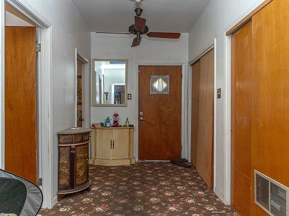4th image of 1704 N Martin Luther King St