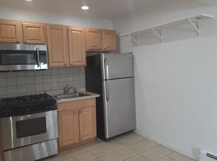 271 Town Line Rd, East Northport, NY 11731