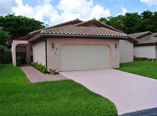 5593 Lakeview Mews Dr, Boynton Beach, FL 33437