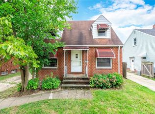 13525 Highlandview Ave, Cleveland, OH