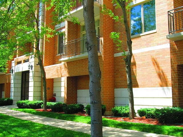 1st image of 4330 N Neva Ave Unit 209