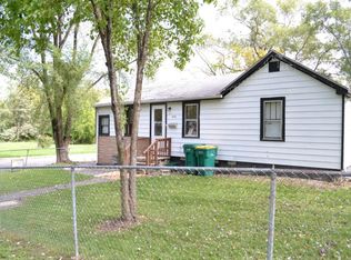 928 Magnolia Ave, Joliet, IL 60432