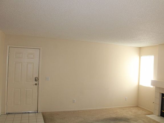 5th image of 717 Wheat Ridge Ln Unit 102