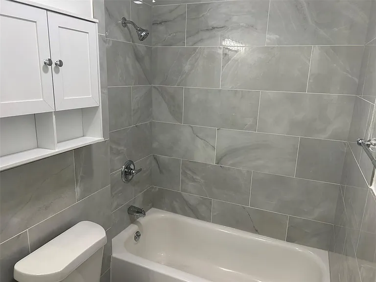 2601 Bellefontaine St #A207 — Photo 13