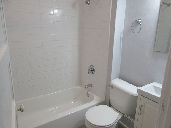 4th image of 115 S Main St #4