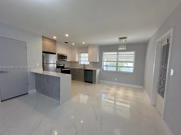 1722 Mayo St APT 207, Hollywood, FL 33020