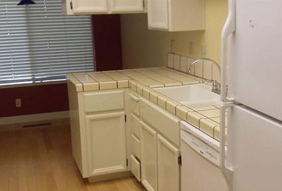 5th image of 12335 Julie Ln