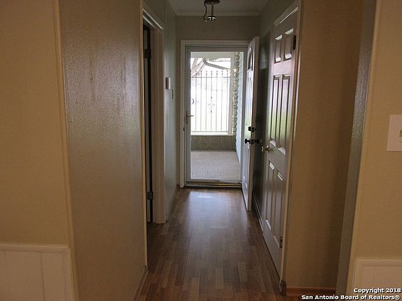 5th image of 5826 Laurel Valley Dr