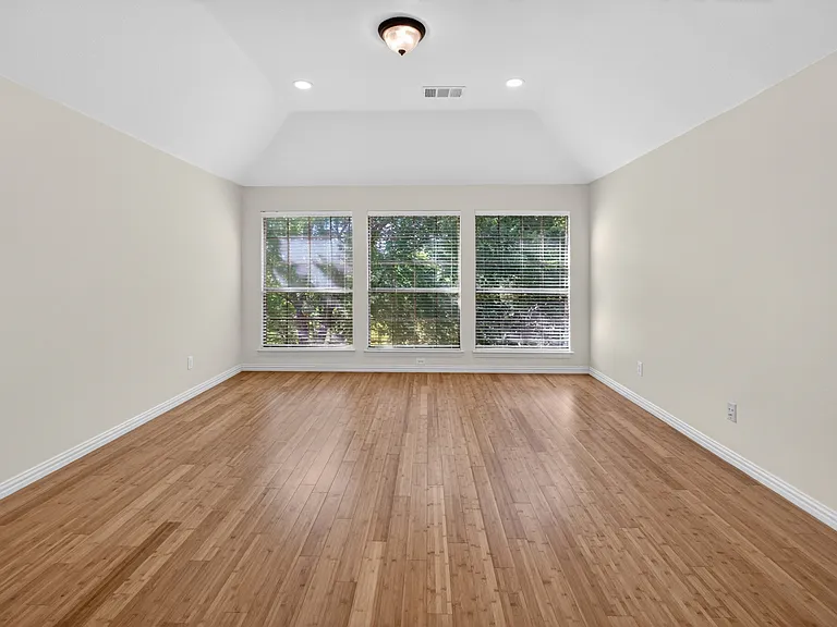 2616 Cove Dr — Photo 34