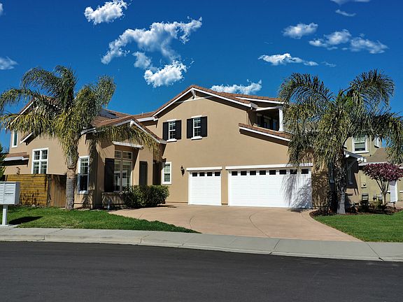 2nd image of 906 Monticello Ct