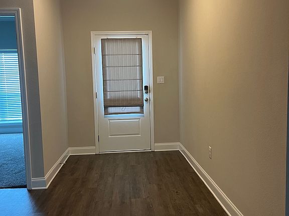 2nd image of 5016 Sand Dollar Dr