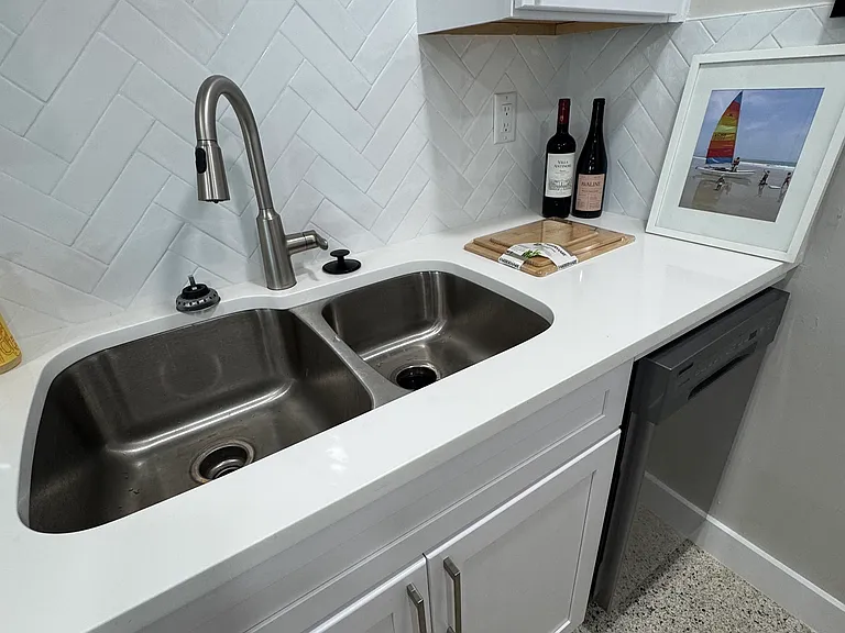2625 S Atlantic Ave #7 — Photo 11