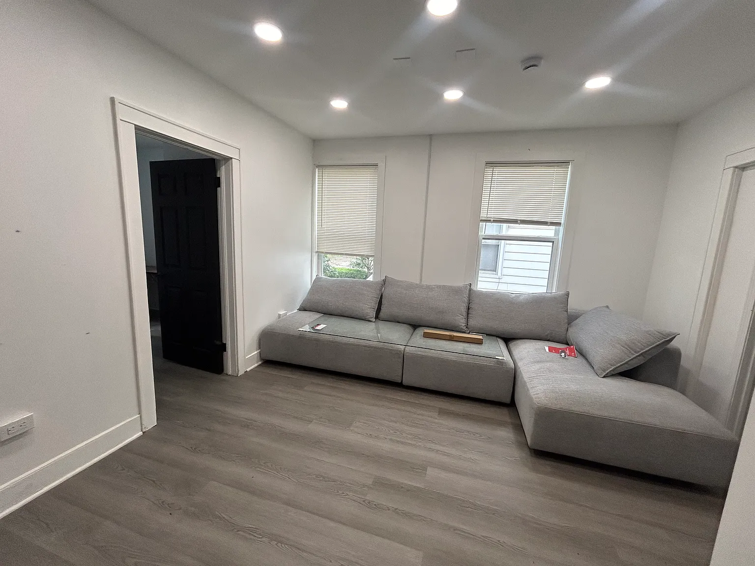 3 bed, 1650 sqft, $2,400 — Photo 4