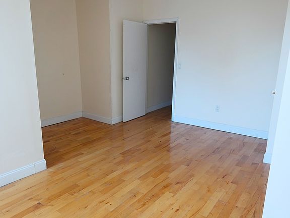 3rd image of 163 Humboldt St #2KL
