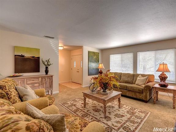 5th image of 2519 Knollwood Dr