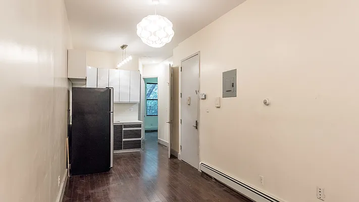 Rented by Nooklyn NYC LLC | media 34