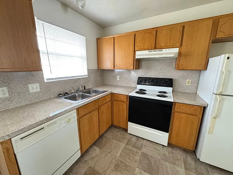 4503 Jeff Scott Dr — Photo 6