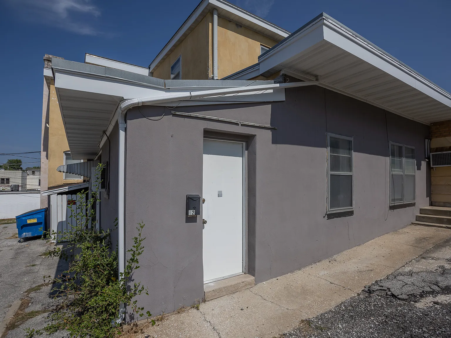 210 East Dunklin Street - A2 — Photo 3