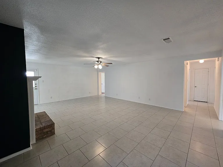3906 Kevin Shaw Dr — Photo 13
