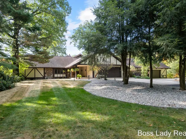 14170 Lake Michigan Dr, West Olive, MI 49460