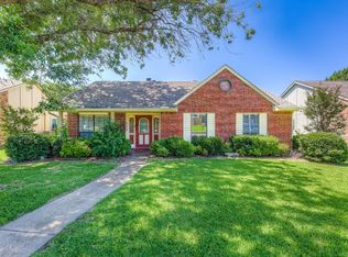 1802 Uvalde St, Mesquite, TX 75150