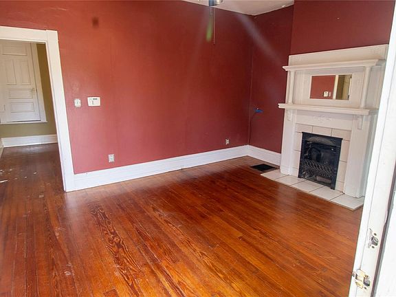 2nd image of 1226 Kraft St