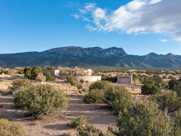 Evening Star Ct, Placitas, NM 87043