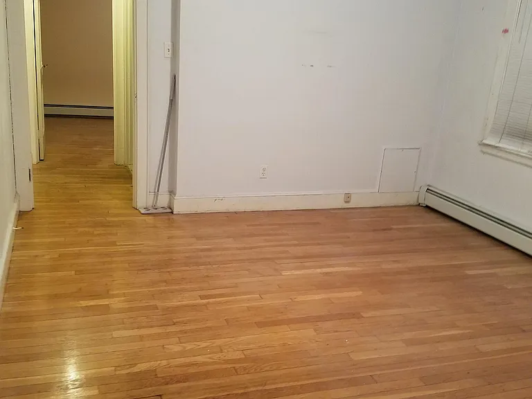63 Gordon St — Photo 8